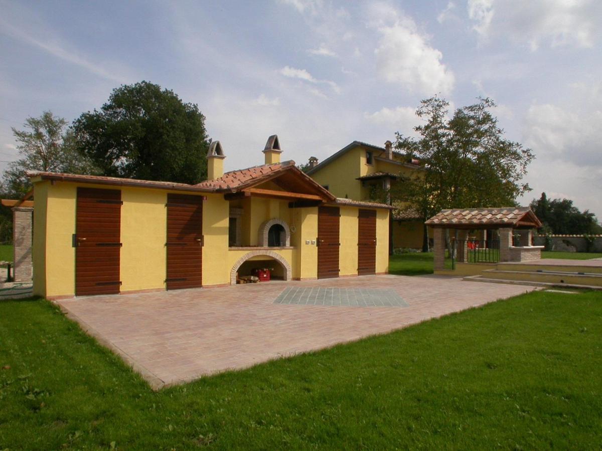 Casavacanze Sant'Eugenia Attigliano Exterior foto